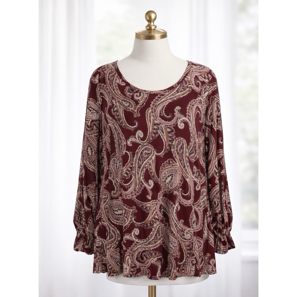 Chicos Zenergy Tunic Top Size 2 Large 12/14 Red Paisley Roll Tab Sleeve V Neck